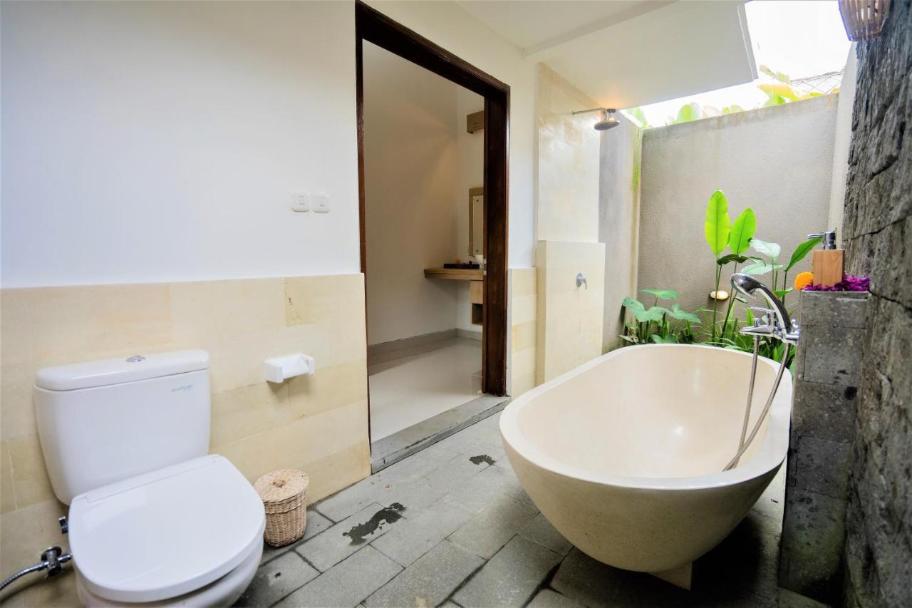 Three Gold Luxury Private Villas Убуд Екстериор снимка